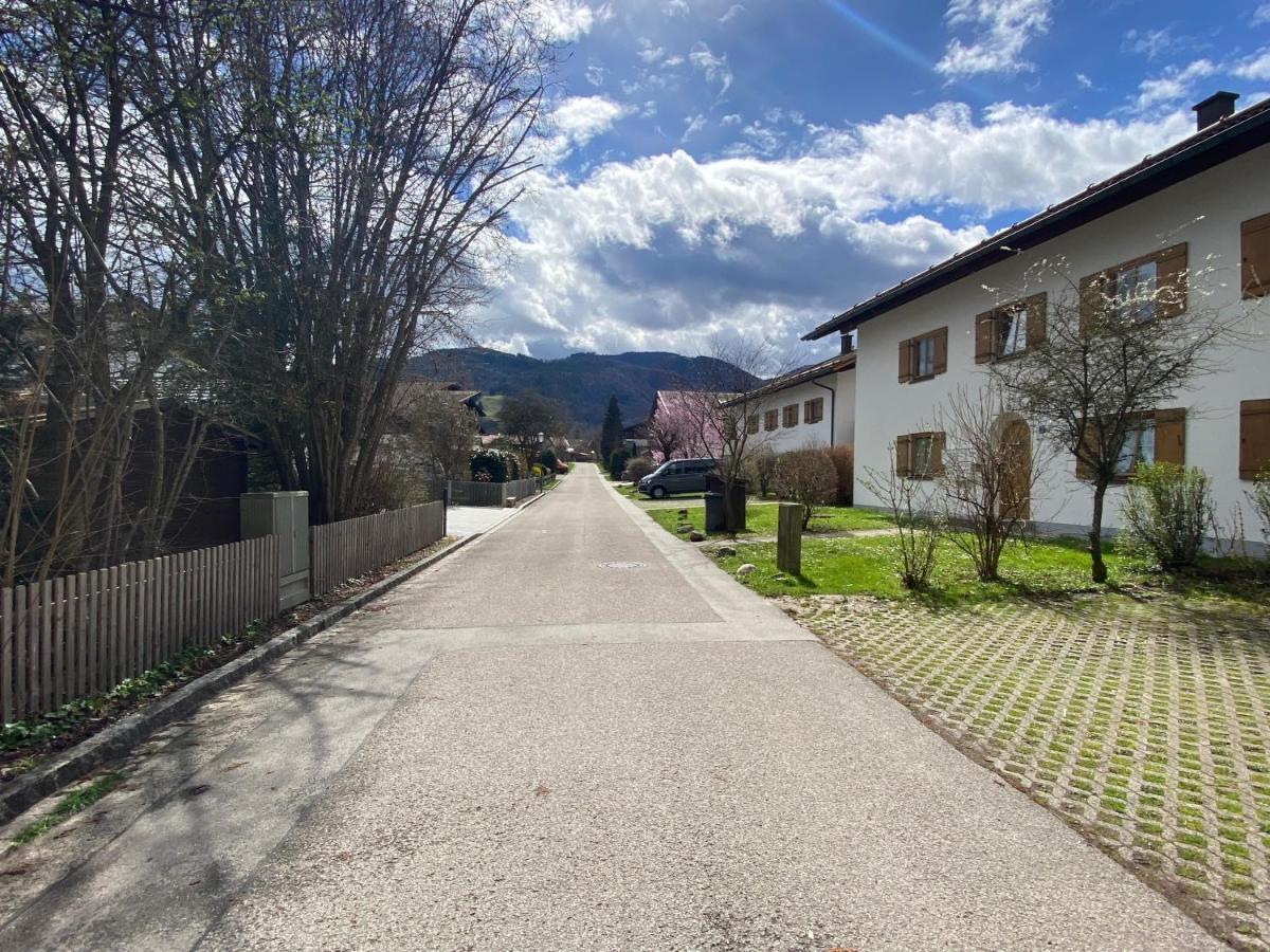 Modern Eingerichtete Wohnung Mit 2 Schlafzimmern Берген Экстерьер фото